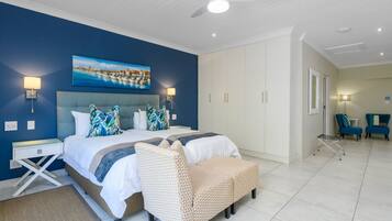 Twin Room with Patio | In-room safe, free WiFi, bed sheets