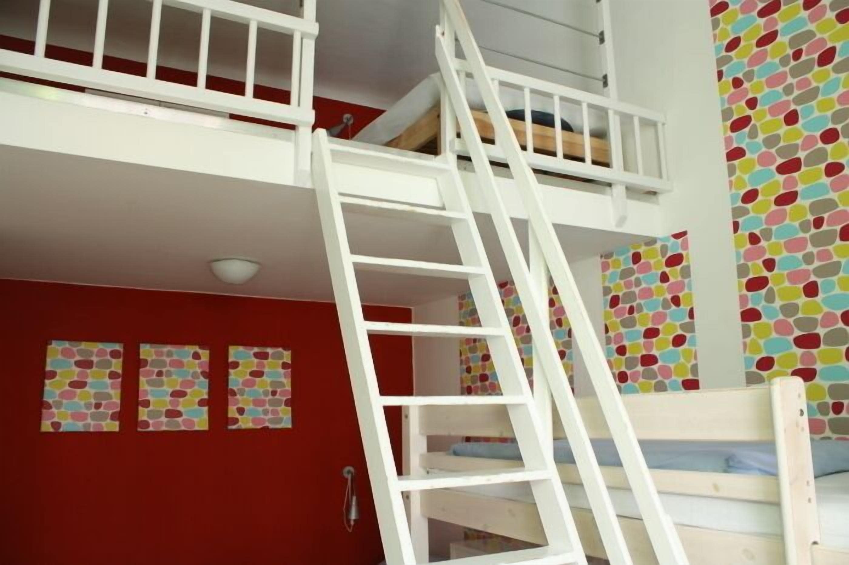 Vierbettzimmer, Gemischter Schlafsaal, mit Bad
