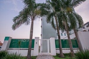 Fachada da propriedade