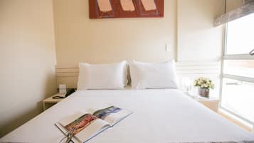 1 bedroom, in-room safe, desk, blackout curtains