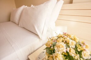 ダブルルーム | 1 室のベッドルーム、セーフティボックス (室内)、デスク、遮光カーテン