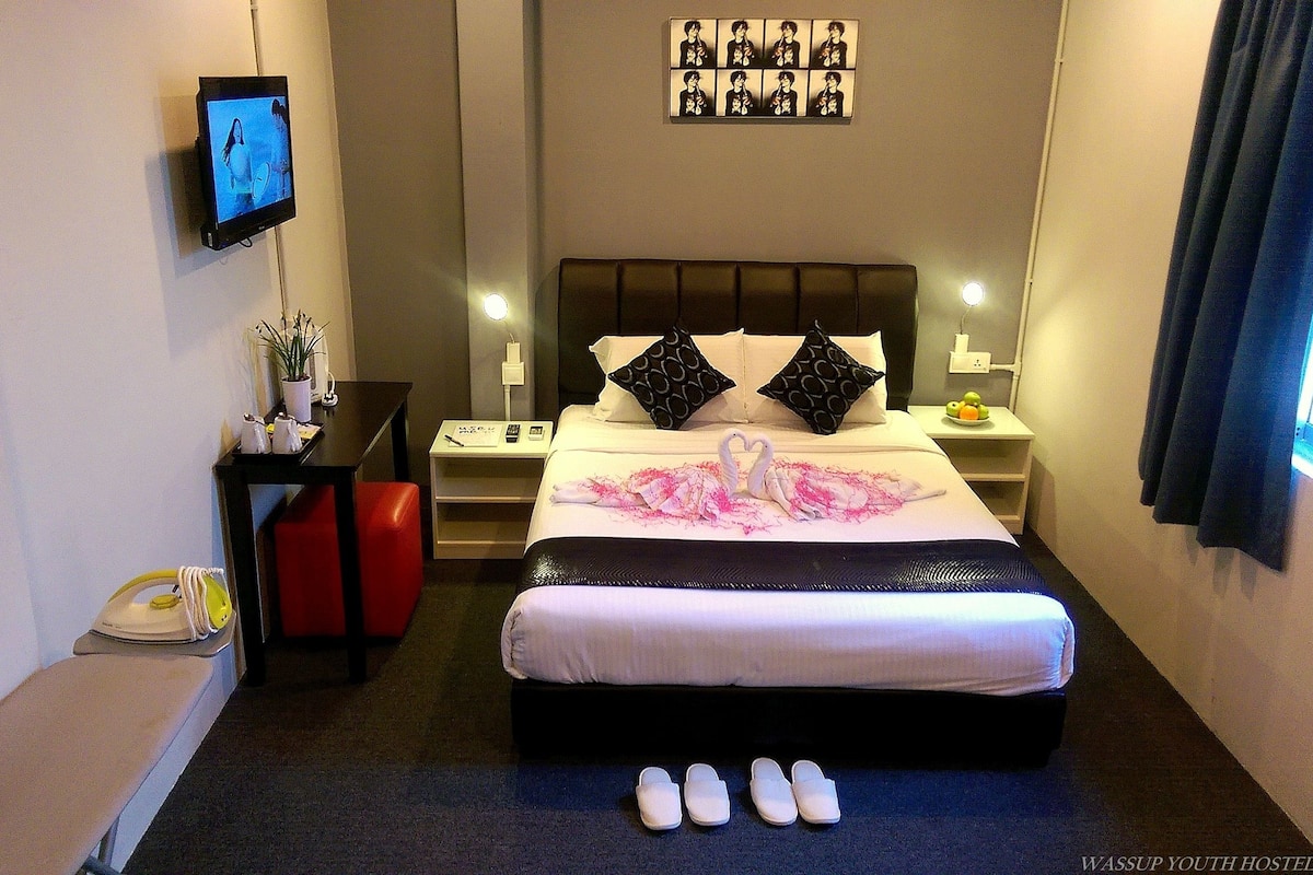 Superior Double Room | In-room safe, soundproofing, rollaway beds, free WiFi