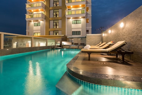 Outdoor pool. Riche Hua Hin