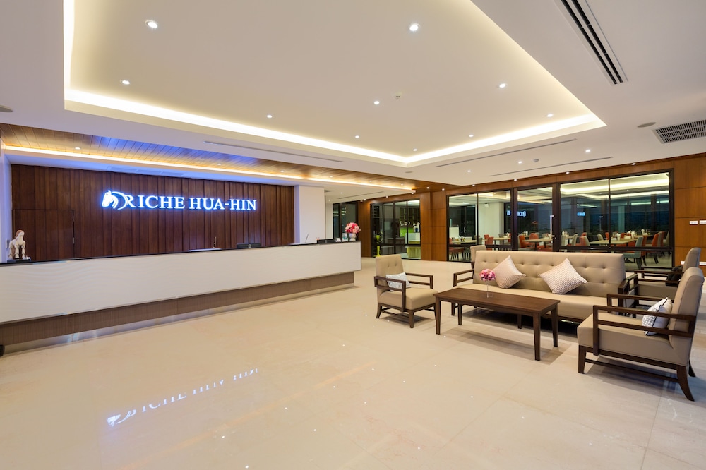 Riche Hua Hin Hotel by null