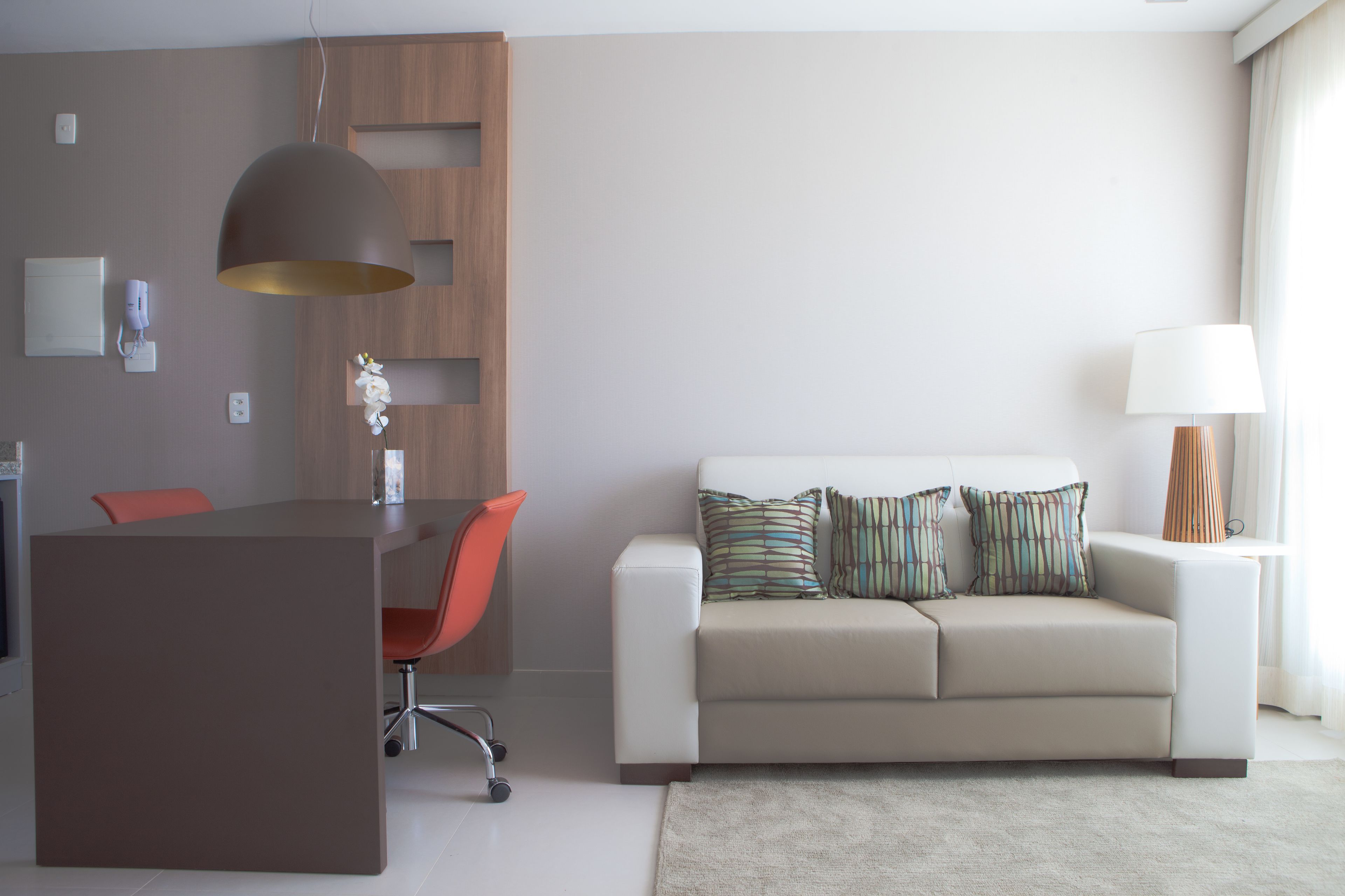 45-inch tv with satellite channels