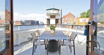 Copenhagen Houseboat