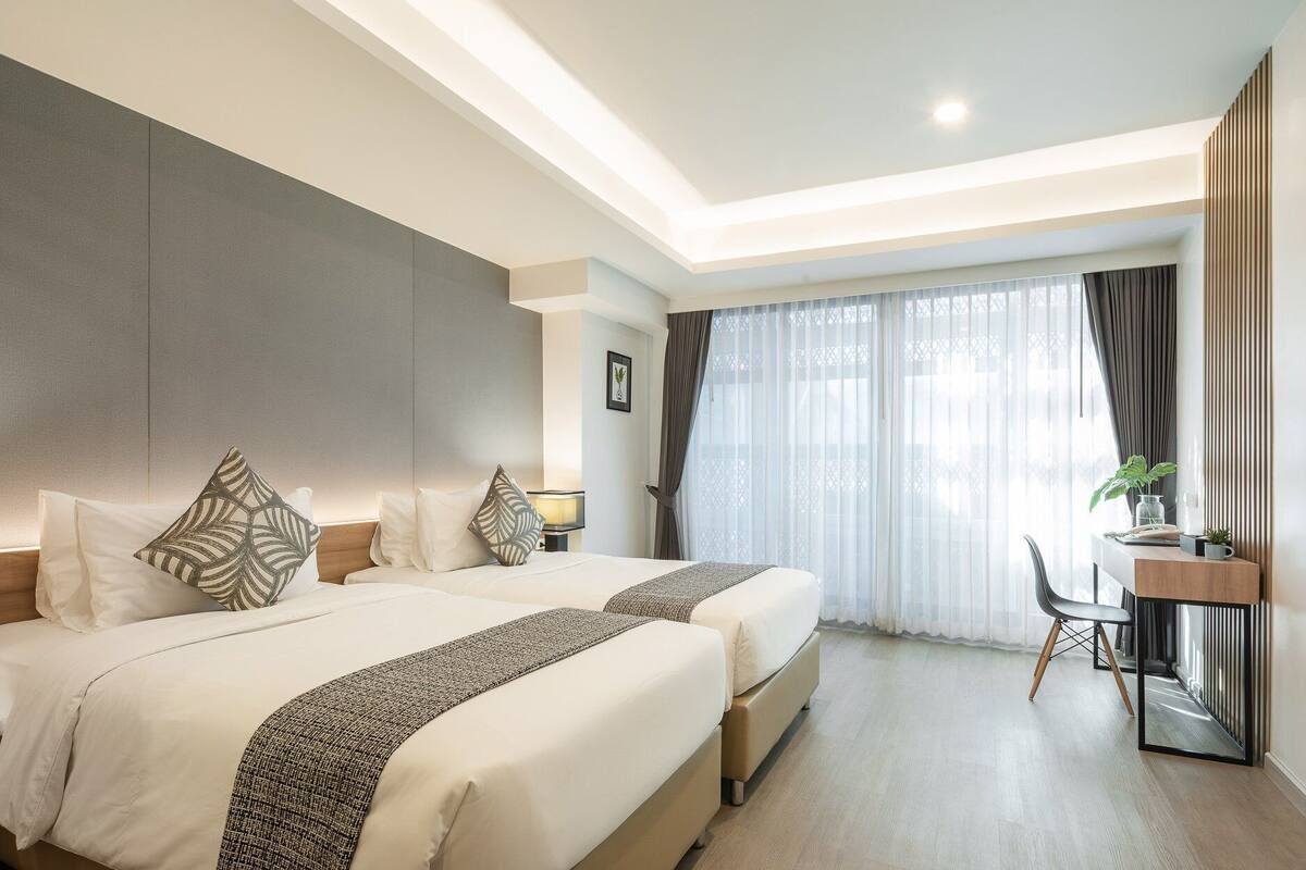 Phòng 2 giường đơn Deluxe | Bàn, phòng cách âm, truy cập Internet không dây miễn phí 