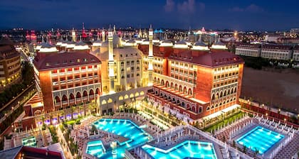 Royal Taj Mahal - All Inclusive