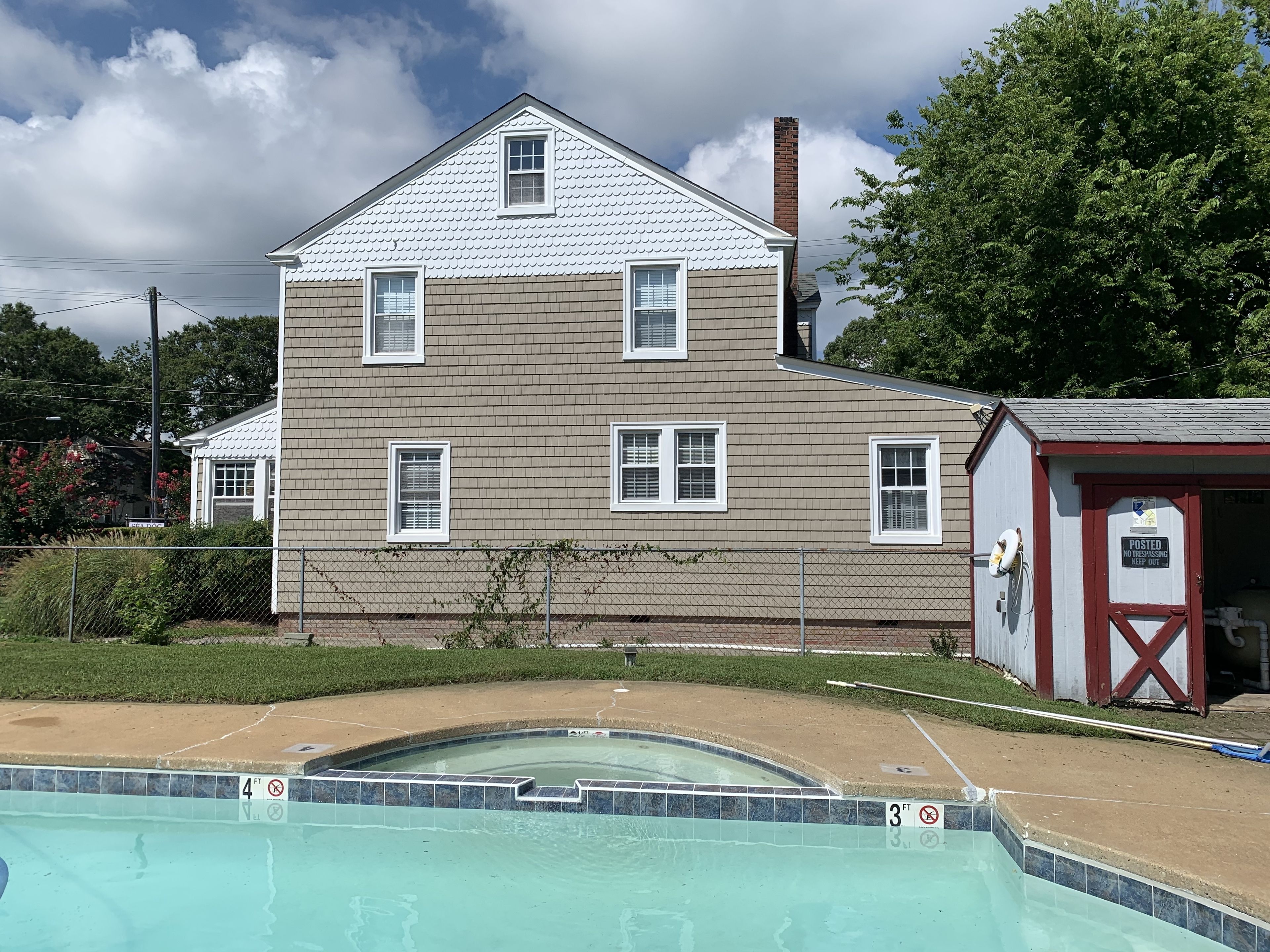 Seasonal outdoor pool