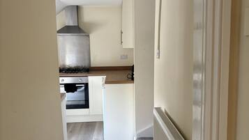 Basic Apartment, Ensuite, City View | Lobby