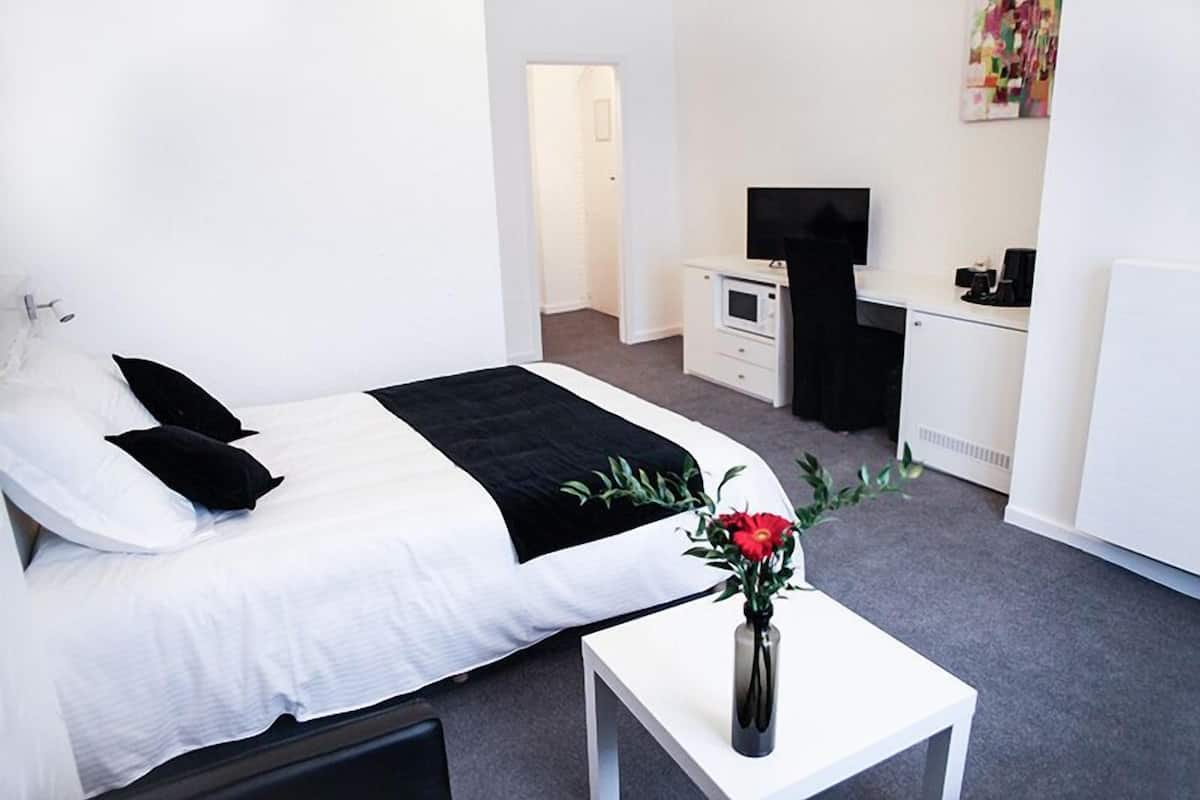 Minibar, bureau, chambres insonorisées, Wi-Fi gratuit