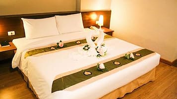Family Room, 2 Bedrooms | Minibar, desk, laptop workspace, rollaway beds