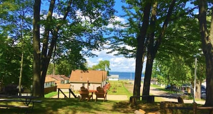American Oak Resort