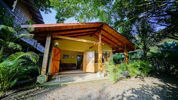 Maison, 2 chambres, vue jardin (Casa Roble)