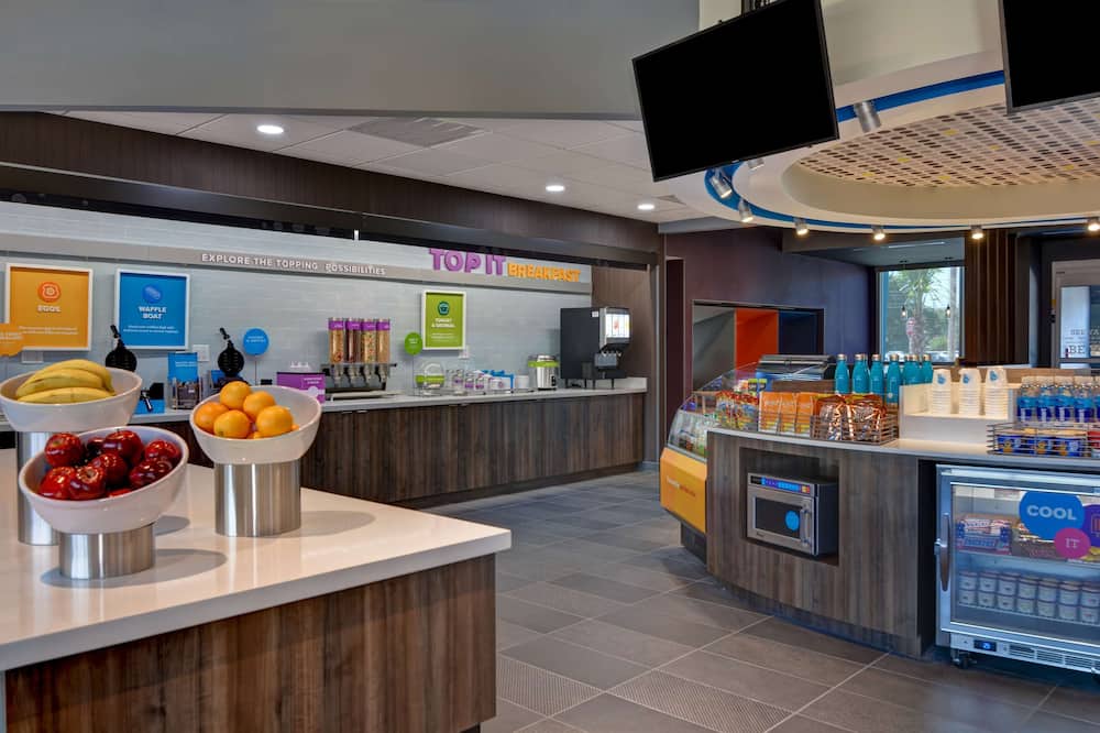 TRU by Hilton Fort Walton Beach, FL