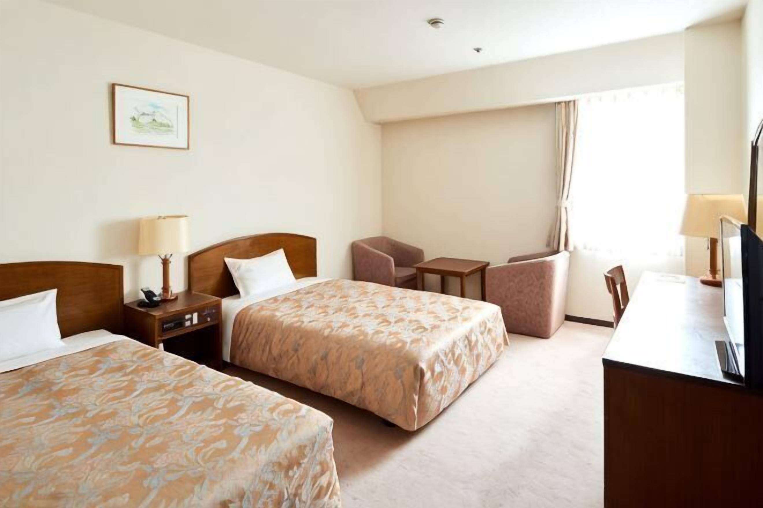 Desk, blackout drapes, iron/ironing board, free WiFi