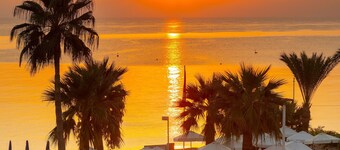 Vrissaki Beach Hotel