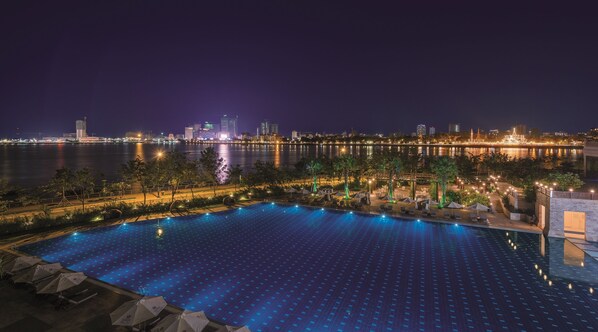 Outdoor pool - Sokha Phnom Penh Residence (Phnom Penh)