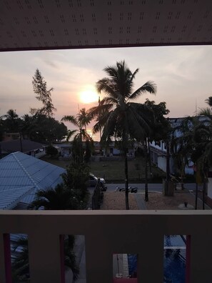 Superior Room | Terrace/patio - Khaolak Summer House Resort 2 (Takua Pa)