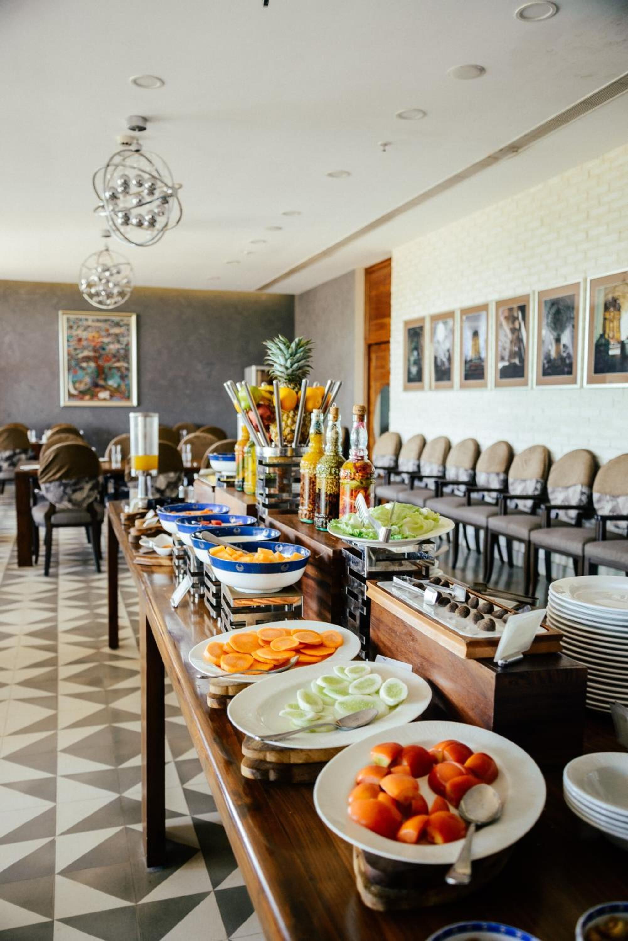 breakfast, lunch, dinner served; local cuisine