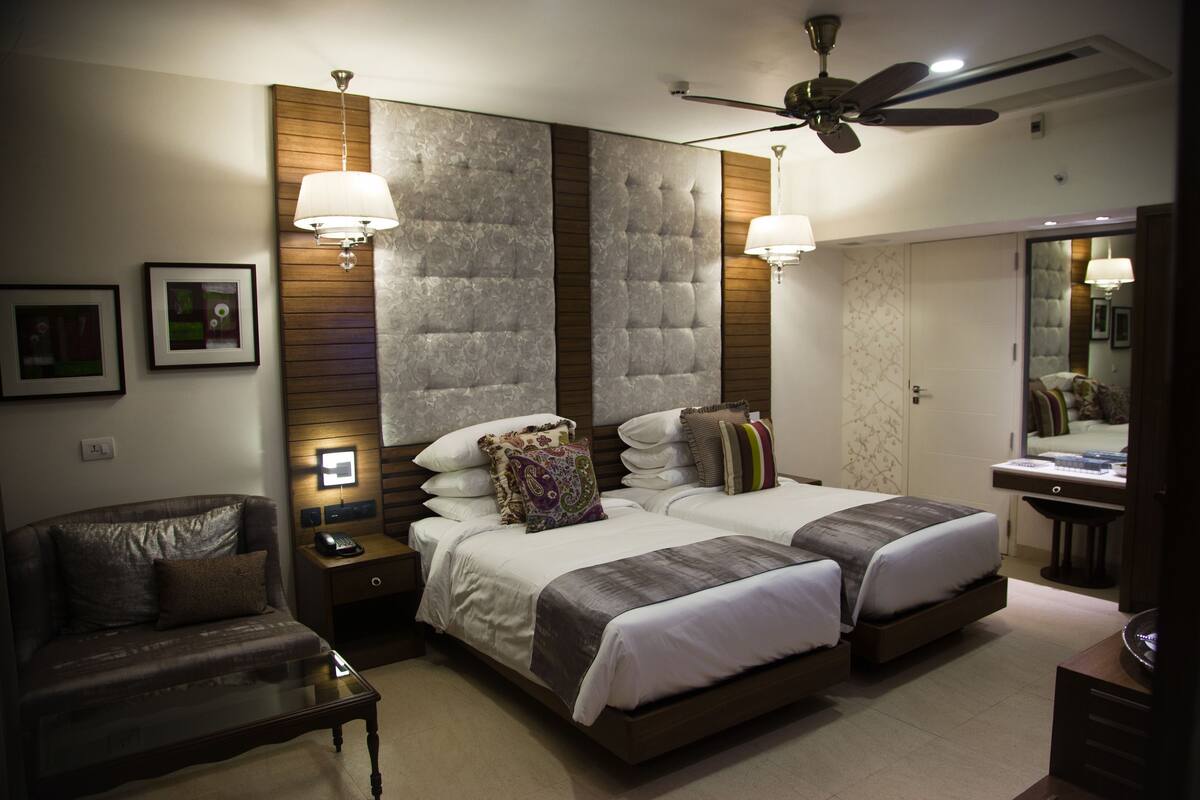 1 bedroom, premium bedding, desk, iron/ironing board