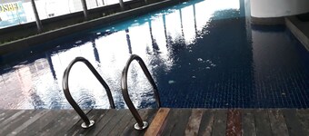 Luxury Service Suite At Taragon KL