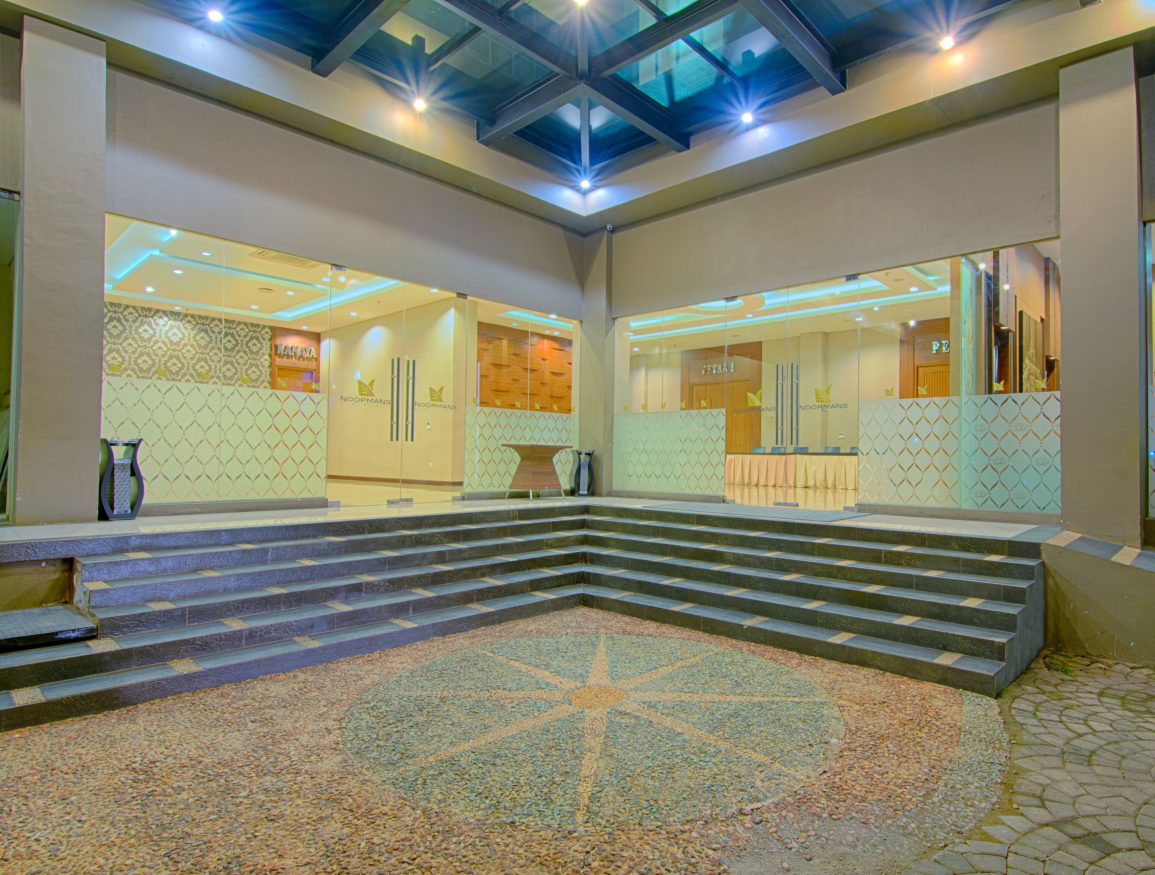 Foto - Noormans Hotel Semarang