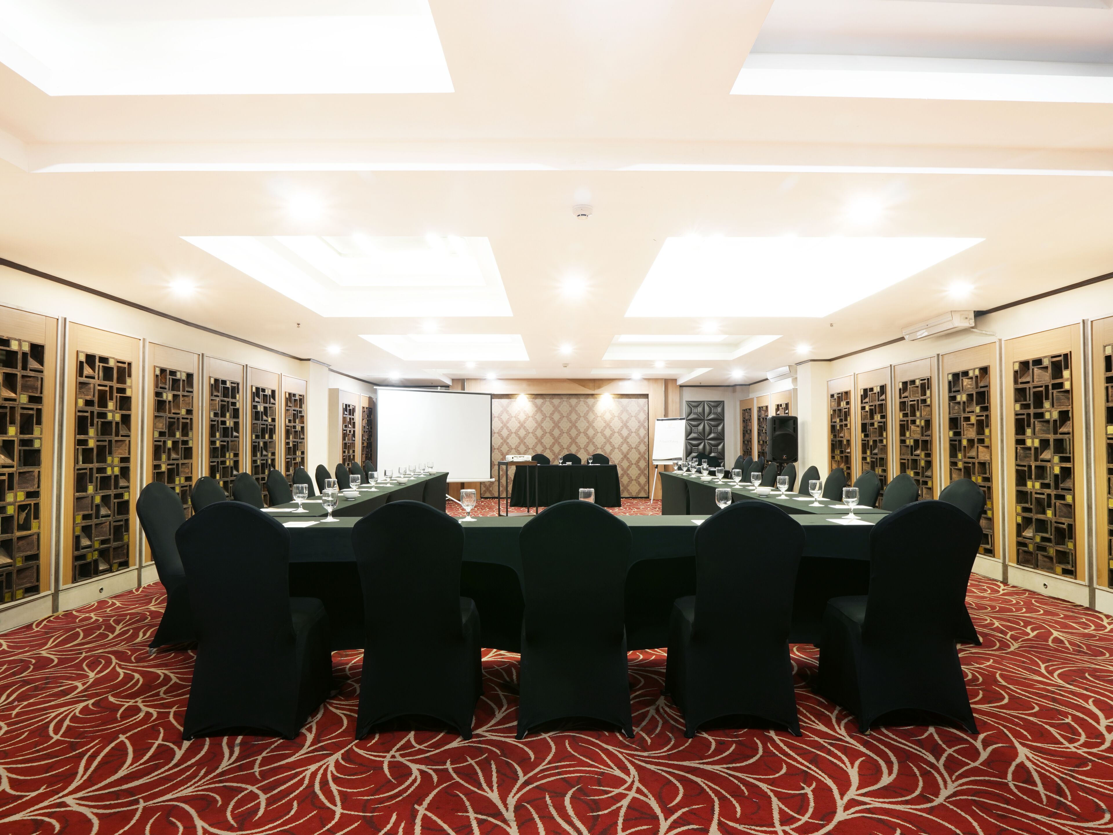 Foto - Noormans Hotel Semarang