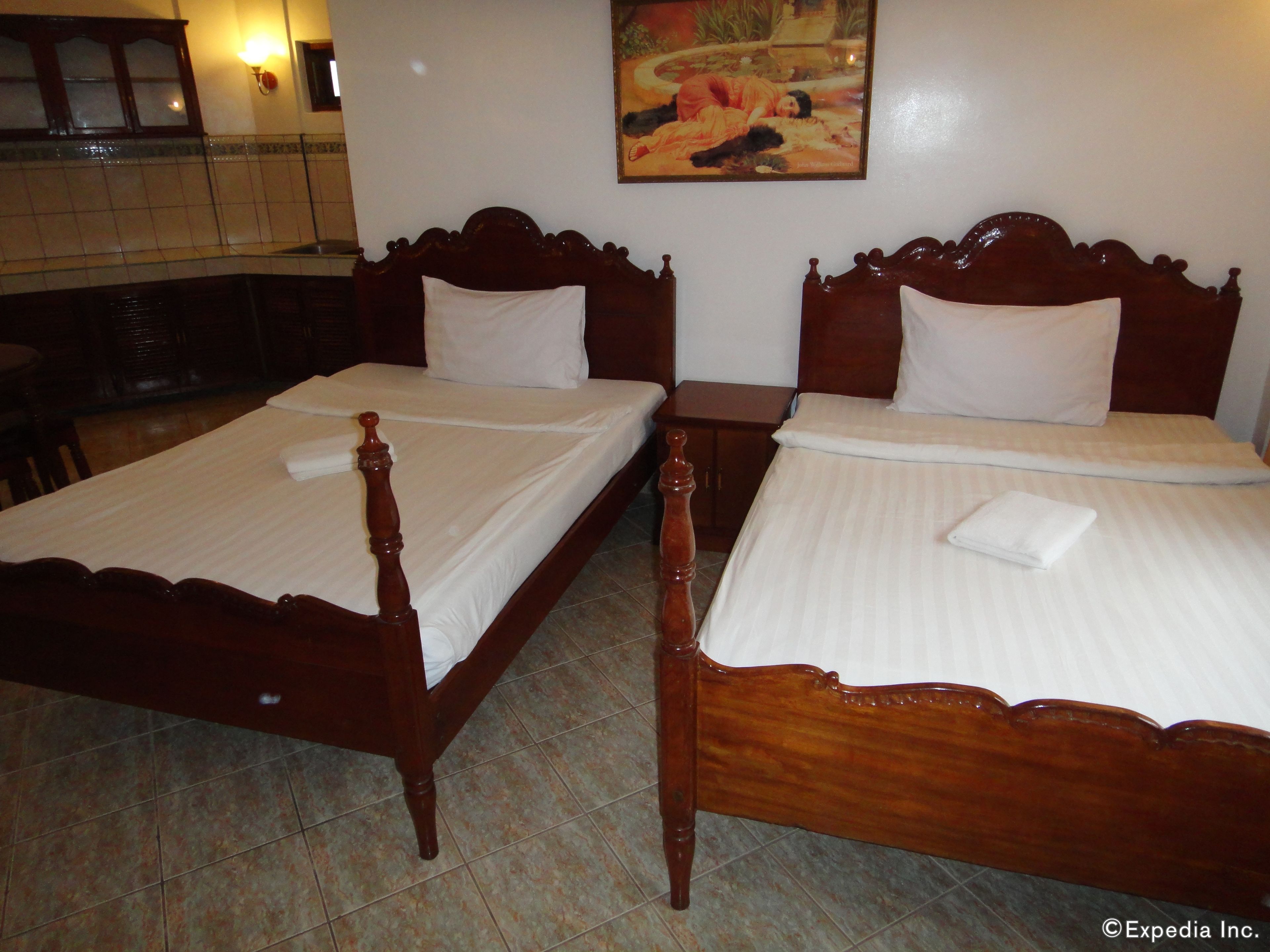 family room for 4 persons | 1 bedroom, minibar, in-room safe, free wifi