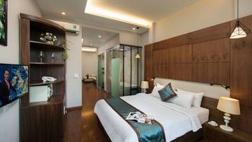 Ropa de cama de alta calidad y minibar