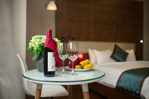 Premium bedding, minibar, in-room safe, desk