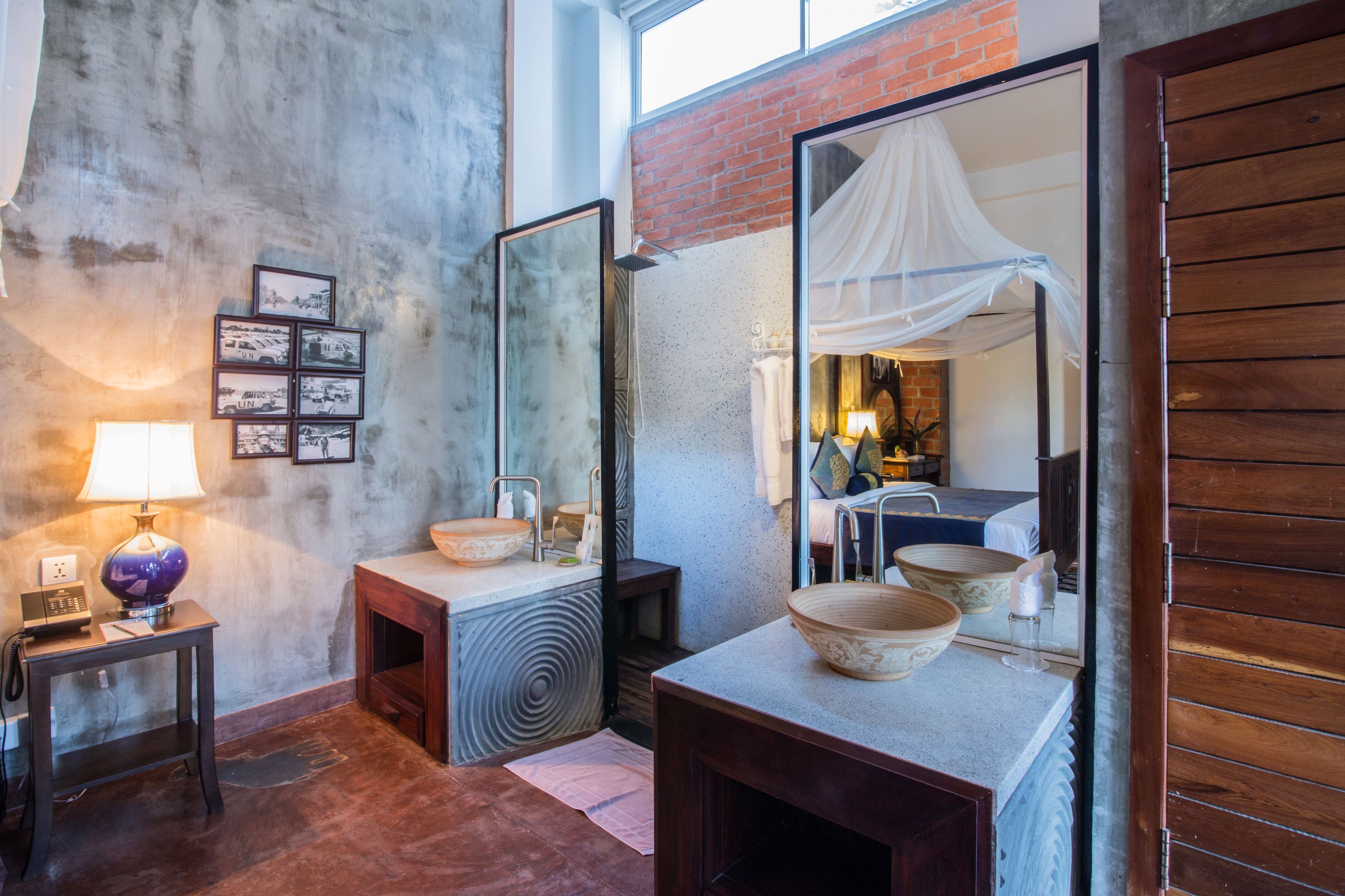 classic double room - daily afternoon tea | bathroom sink