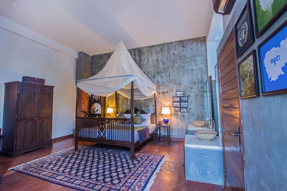 Phòng đôi phong cách cổ điển (Daily Afternoon Tea) | Minibar, két bảo mật tại phòng, bàn, màn/rèm cản sáng 