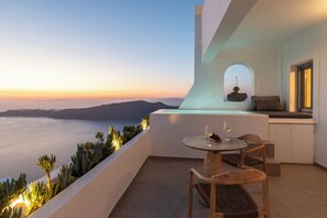 Terrace/patio - LUKAS Aethereal Living (Santorini)