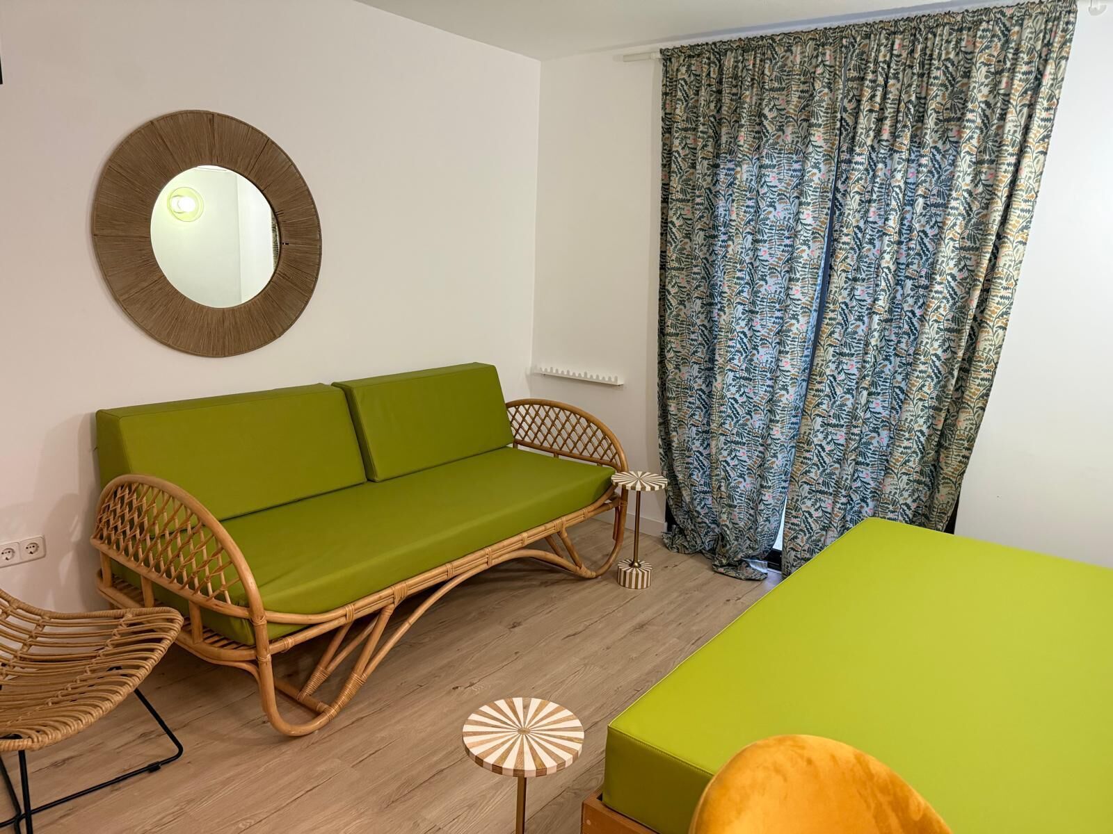 Standard Apartment, 1 Bedroom, Balcony | Living area | 50-inch LED TV with digital channels