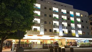 Facciata della struttura