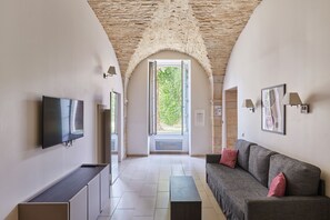 Departamento superior (2/4 People) | Escritorio, insonorización, cunas gratuitas y wifi gratis