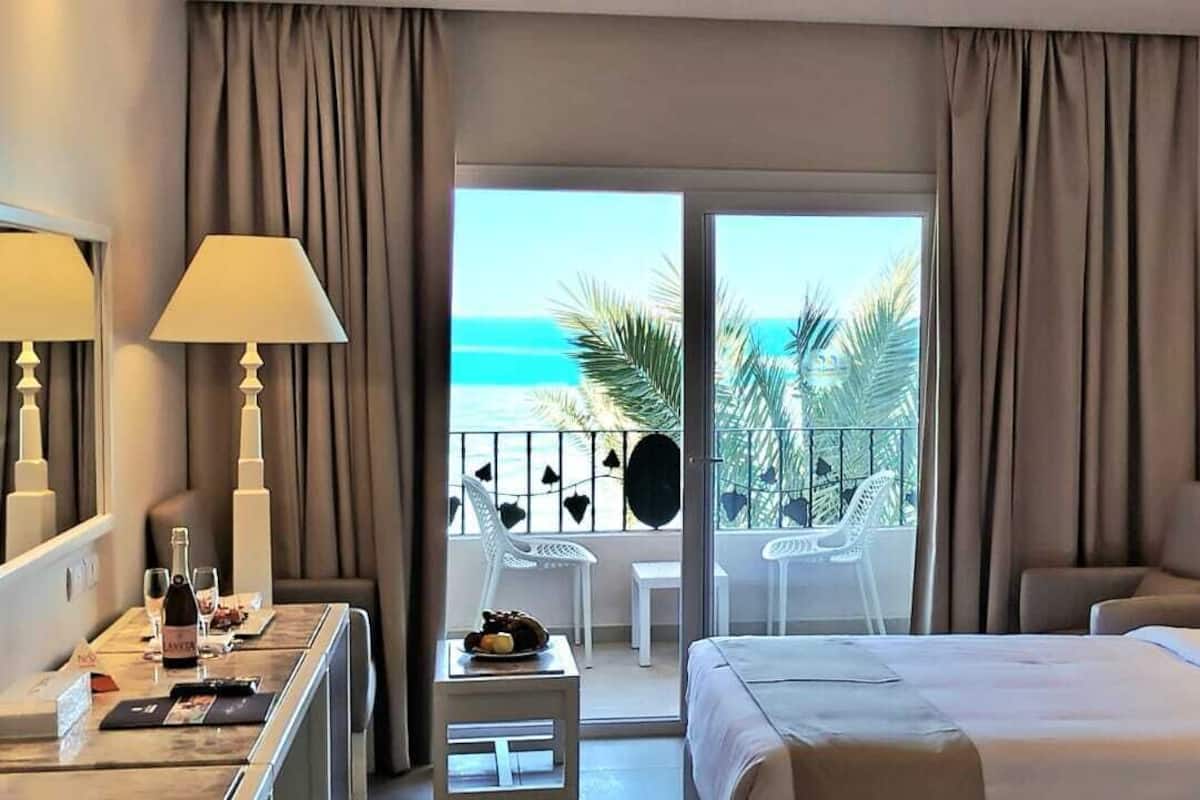 1 Schlafzimmer, Minibar, Zimmersafe, VerdunkelungsvorhÀnge