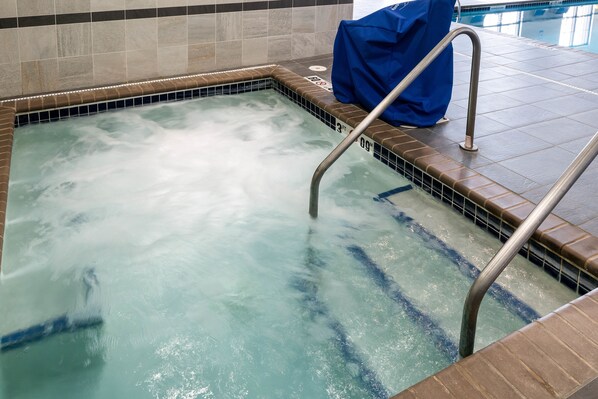 Bain à remous intérieur