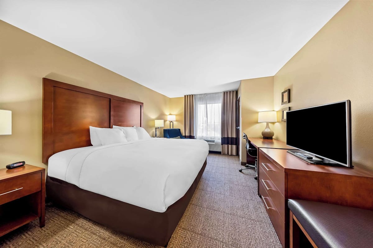 Premium bedding, pillow-top beds, desk, blackout curtains