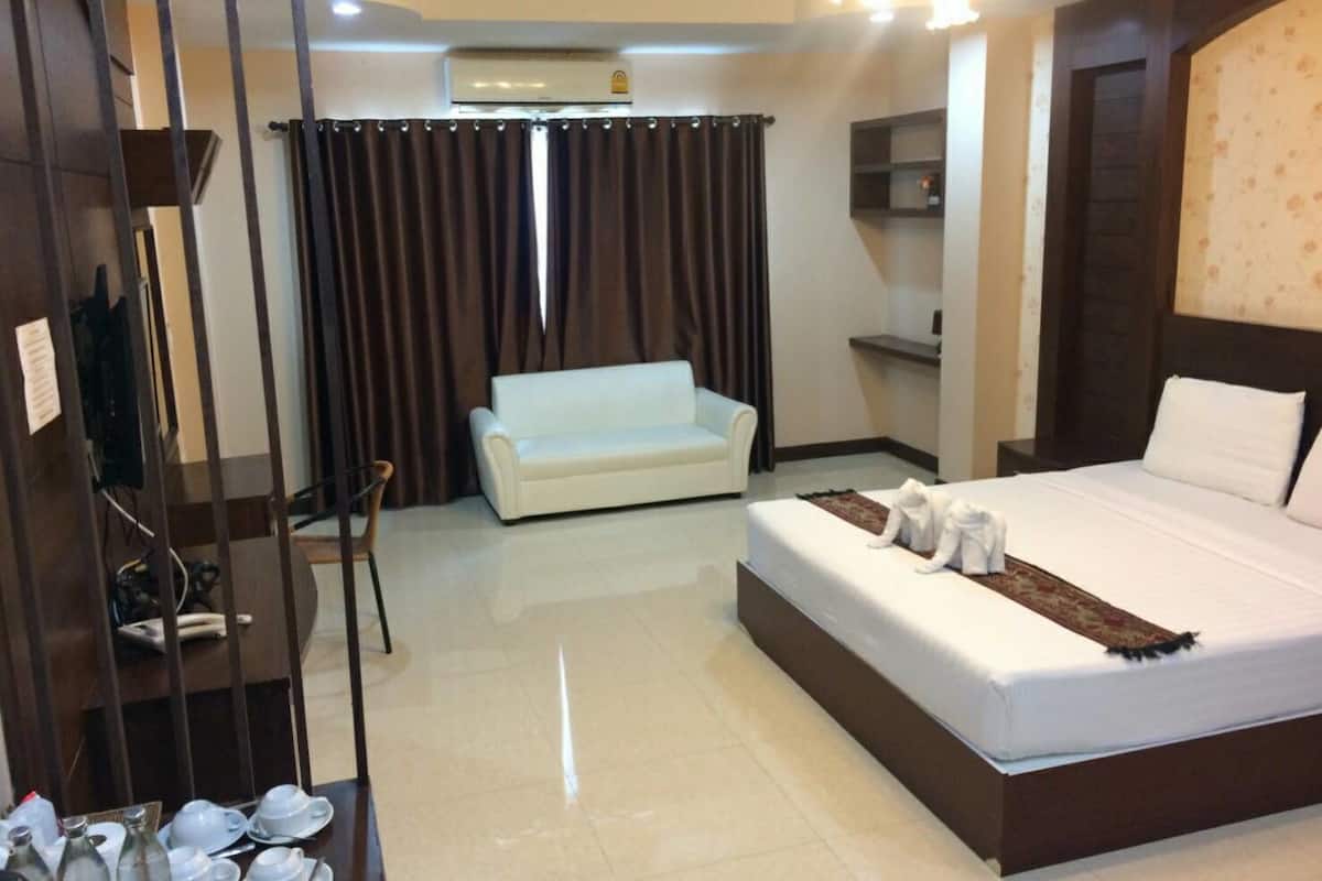 blackout curtains, soundproofing, rollaway beds, free wifi