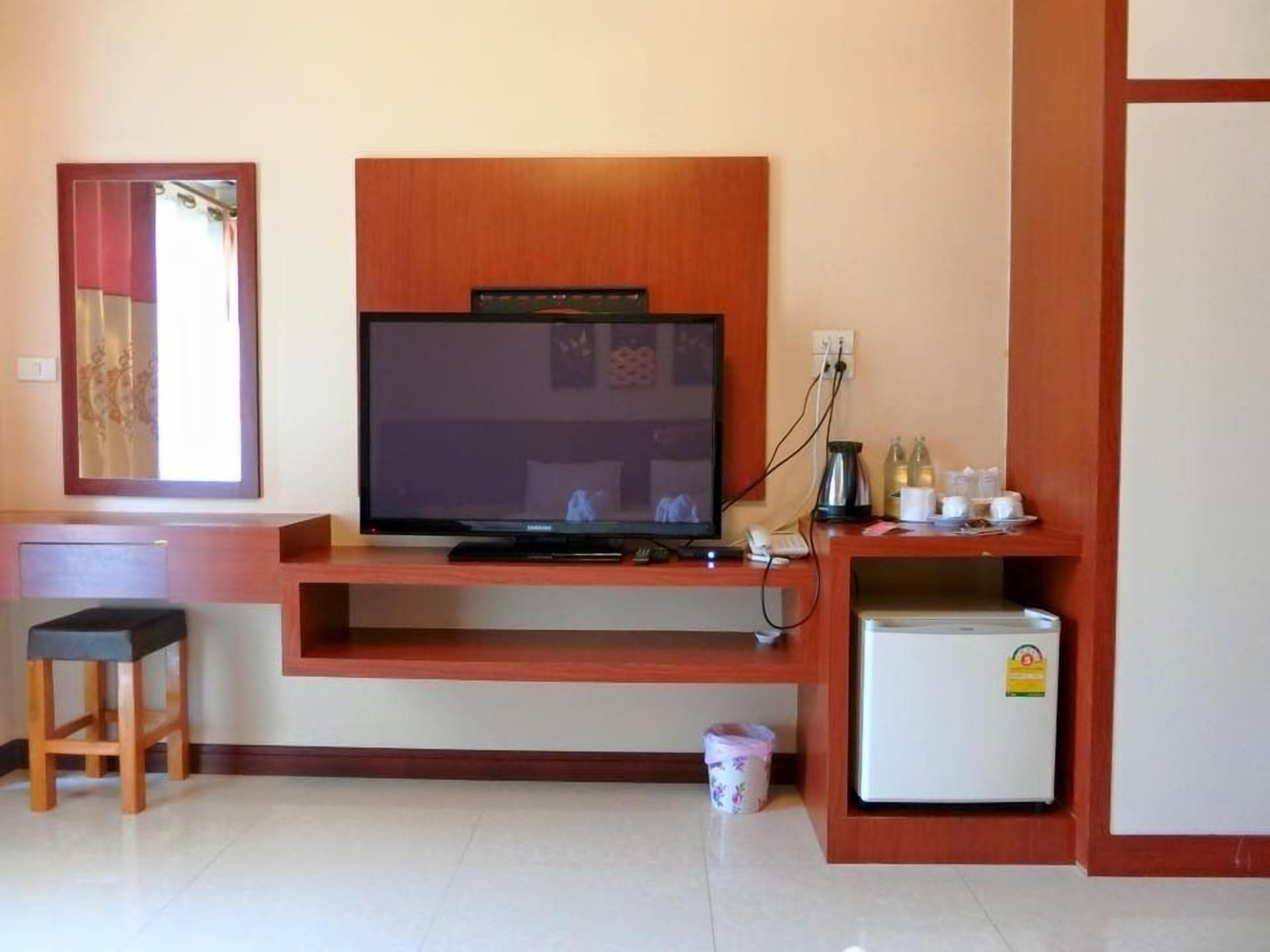 blackout curtains, soundproofing, rollaway beds, free wifi