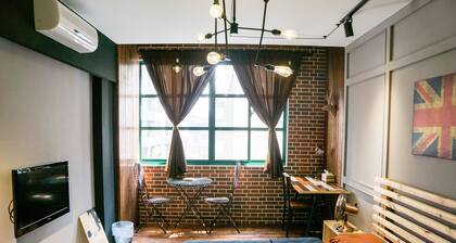 Baker Street Design Inn