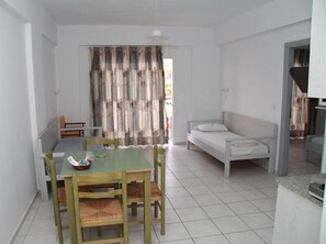 In-room safe, desk, soundproofing, free cribs/infant beds