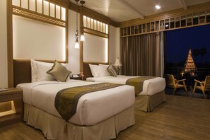 River Suite | Minibar, in-room safe, free cribs/infant beds, rollaway beds - Maraya Hotel & Resort (Chiang Mai)