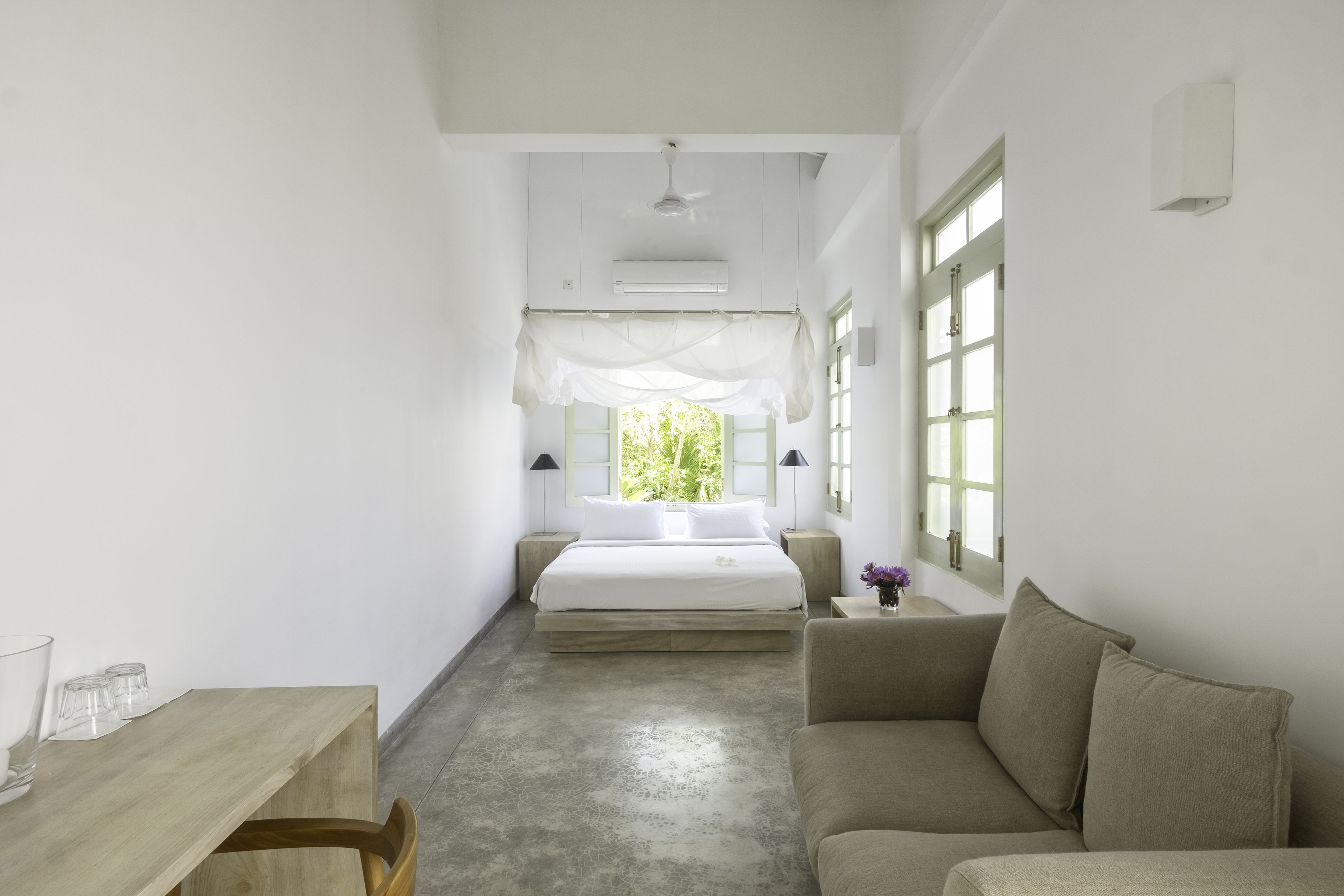 65 pedlar street suites | minibar, in-room safe, desk, soundproofing