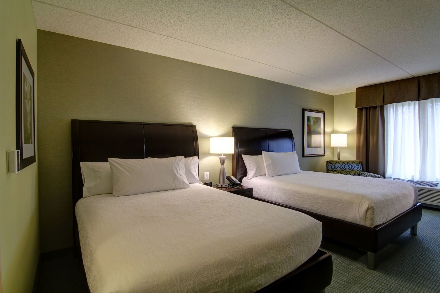 In-room safe, free cribs/infant beds, rollaway beds, free WiFi