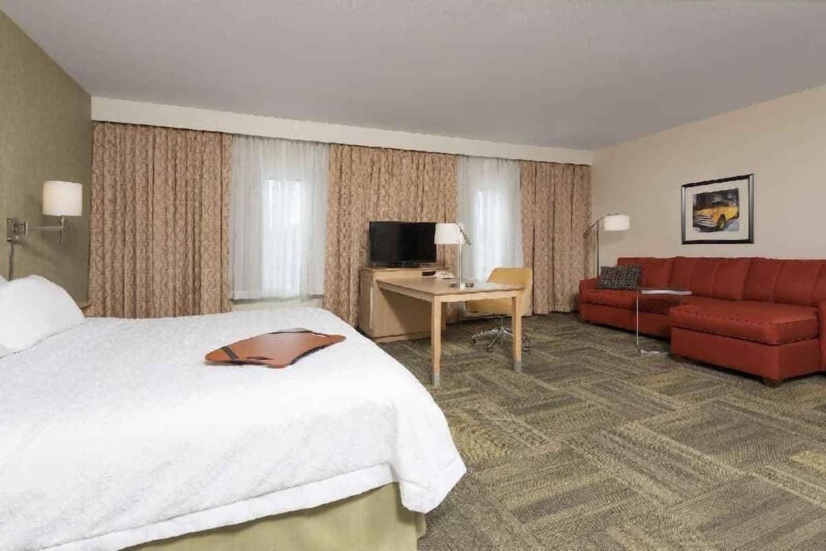 In-room safe, desk, iron/ironing board, free cribs/infant beds