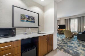 Minibar - Hampton Inn & Suites Dallas/Plano-East (Plano)