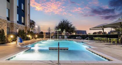 Hampton Inn & Suites Dallas/Plano-East
